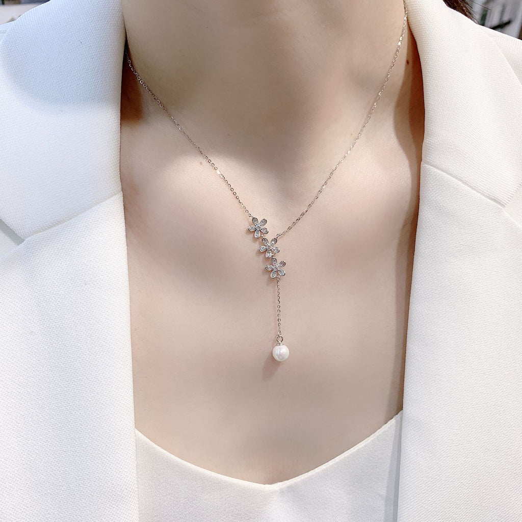 Sterling Silver Clover Clavicle Chain Pendant Necklace